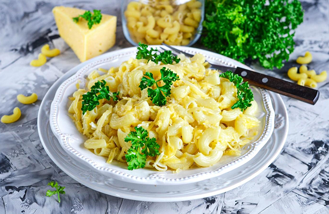 Ріжки з сиром